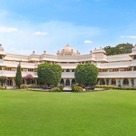 Gateway Aurangabad - Chhatrapati Sambhaji Nagar Aurangabad (Maharashtra) Exterior foto